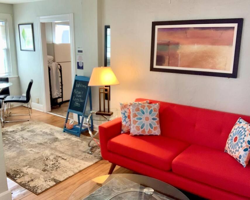 The House - Lark 1 * Lakewood